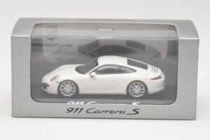 Porsche 911 991 Carrera S Weiß IAA Frankfurt 2011 Minichamps 1:43 WAX20100090 Druckguss — Bild 5 von 5