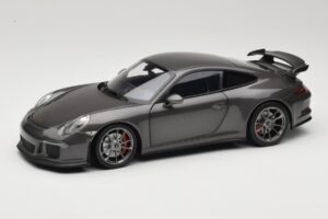 Porsche 911 991 GT3 Grey Metallic Minichamps 1:18 110062720 Druckguss