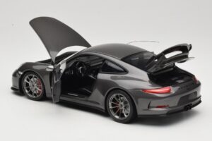 Porsche 911 991 GT3 Grey Metallic Minichamps 1:18 110062720 Druckguss — Bild 5 von 8