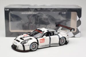Porsche 911 991 GT3 R #911 2015 Minichamps 1:18 155156000 Druckguss — Bild 6 von 6
