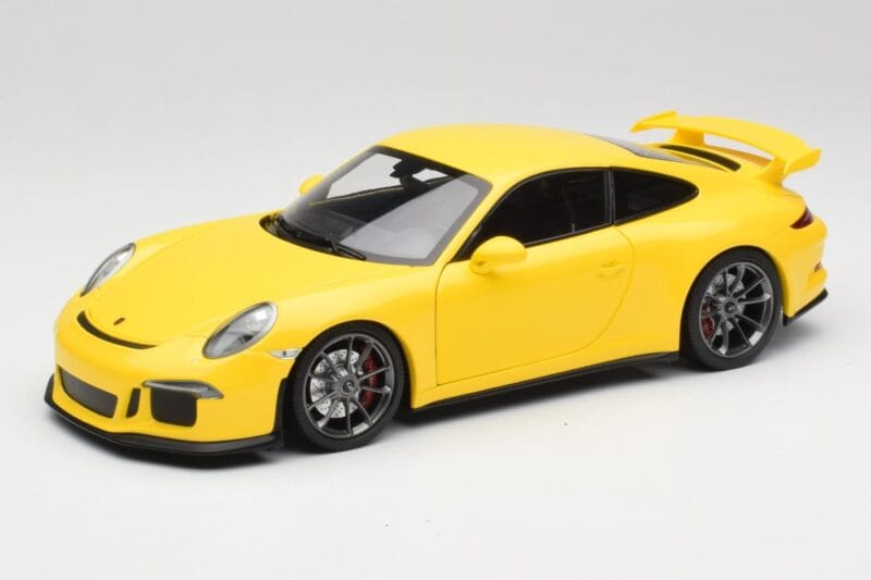 Porsche 911 991 GT3 Racing Gelb & Silber Räder Minichamps 1:18 110062722 Druckguss