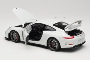 Porsche 911 991 GT3 Weiß Mit Silbernen Felgen Minichamps 1:18 113062721 Druckguss — Bild 5 von 8