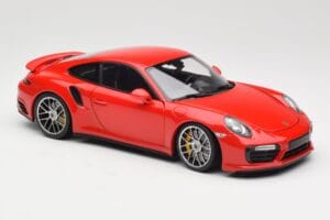 Porsche 911 991 Turbo S Guards Red Minichamps 1:18 110067122 Druckguss — Bild 6 von 8