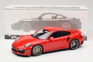Porsche 911 991 Turbo S Guards Red Minichamps 1:18 110067122 Druckguss — Bild 8 von 8