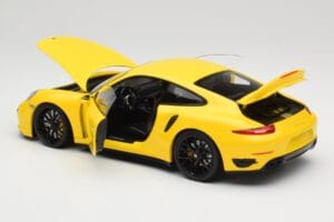 Porsche 911 991 Turbo S Gelb Mit Schwarzen Felgen Minichamps 1:18 110062321 Druckguss — Bild 5 von 8