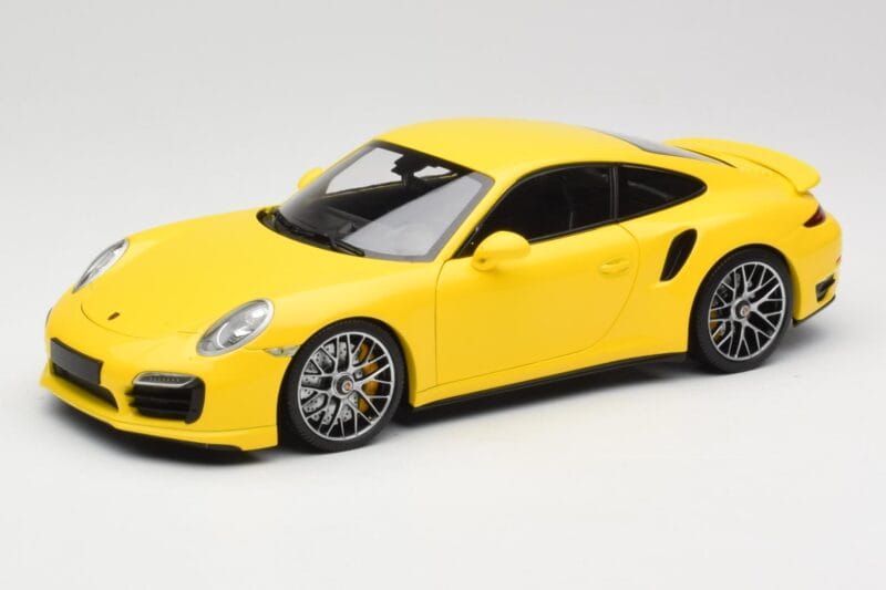 Porsche 911 991 Turbo S Gelb Mit Silbernen Felgen Minichamps 1:18 110062322 Druckguss