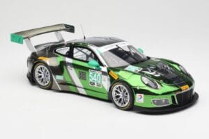 Porsche 911 991.1 GT3 R #540 Black Swan Racing P. Long / T. Pilgrim 24h Daytona 2016 Minichamps 1:18 155166540 Druckguss — Bild 4 von 6