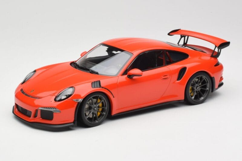 Porsche 911 991.1 GT3 RS Lava Orange Minichamps 1:18 155066220 Druckguss