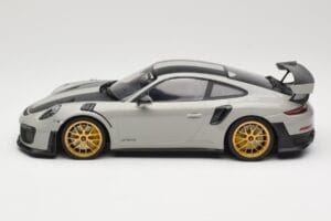 Porsche 911 991.2 GT2 RS Chalk Weissach Package Goldene Felgen Minichamps 1:18 155068304 Druckguss — Bild 3 von 6