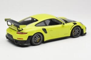 Porsche 911 991.2 GT2 RS Limonengrün mit Silbernen Felgen Minichamps 1:18 155068309 Druckguss — Bild 2 von 6