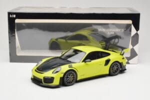 Porsche 911 991.2 GT2 RS Limonengrün mit Silbernen Felgen Minichamps 1:18 155068309 Druckguss — Bild 6 von 6