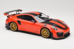 Porsche 911 991.2 GT2 RS Orange Weissach Package Goldene Felgen Minichamps 1:18 155068305 Druckguss — Bild 4 von 6
