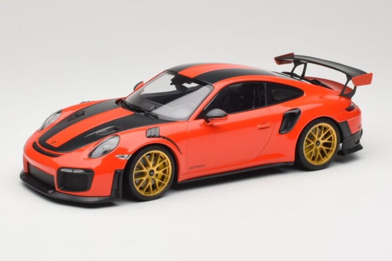 Porsche 911 991.2 GT2 RS Orange Weissach Package Goldene Felgen Minichamps 1:18 155068305 Druckguss