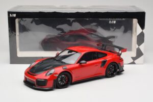 Porsche 911 GT2 RS 991.2 Rot Schwarze Felgen Minichamps 1:18 155968307 Druckguss — Bild 6 von 6