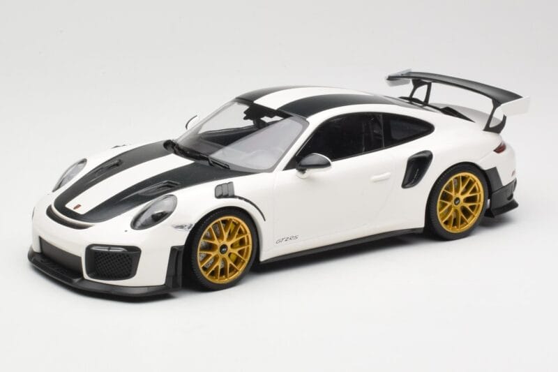 Porsche 911 991.2 GT2 RS Weissach Package Weiß Mit Goldfelgen Minichamps 1:18 153068308 Druckguss