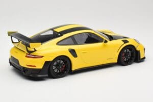 Porsche 911 991.2 GT2 RS Weissach Package Gelb mit Schwarzen Felgen Minichamps 1:18 155068311 Druckguss — Bild 2 von 6