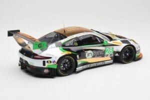 Porsche 911 991.2 GT3 R #28 Alegra Motorsports D. de Quesada / M. Morad Class Winners 24 Hours of Daytona 2017 Minichamps 1:1 — Bild 2 von 6