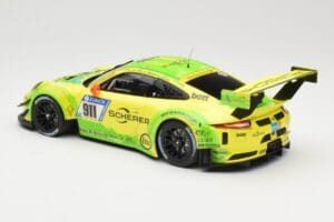 Porsche 911 991.2 GT3 R #911 Manthey Racing R. Dumas / F. Makowiecki 24 Hours of Nürburgring 2017 Minichamps 1:18 155176911 D — Bild 5 von 6