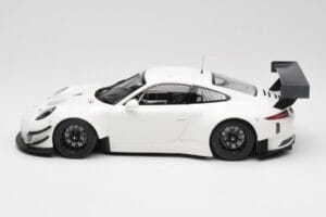 Porsche 911 991.2 GT3 R Weiß mit Schwarzen Rädern Minichamps 1:18 155186900 Druckguss — Bild 3 von 6