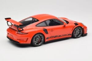 Porsche 911 991.2 GT3 RS Lava Orange & Silberne Felgen Minichamps 1:18 155068225 Druckguss — Bild 2 von 6