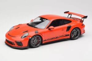 Porsche 911 991.2 GT3 RS Lava Orange & Silberne Felgen Minichamps 1:18 155068225 Druckguss
