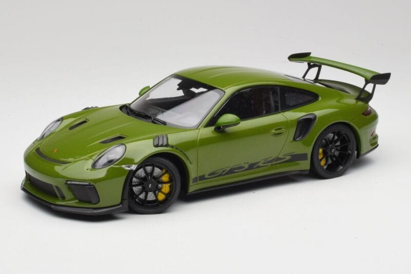 Porsche 911 991.2 GT3 RS Lizard Grün Mit Schwarzen Felgen Minichamps 1:18 155068233 Druckguss