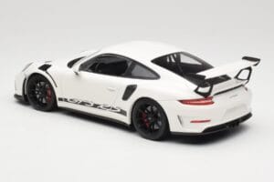 Porsche 911 991.2 GT3 RS Weiß mit Schwarzen Felgen Minichamps 1:18 155068224 Druckguss — Bild 5 von 6
