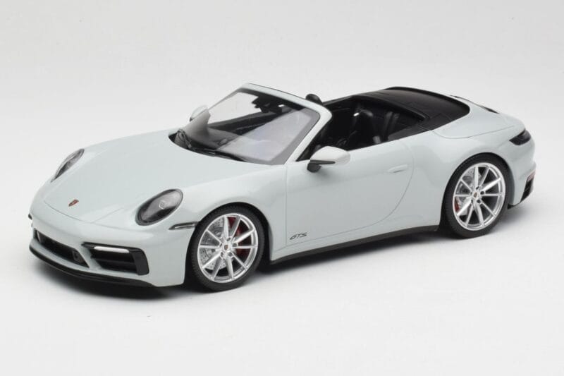 Porsche 911 992 Carrera 4 GTS Cabriolet Grau Minichamps 1:18 155063034 Druckguss