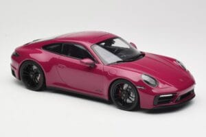 Porsche 911 992 Carrera 4 GTS Rubystar Minichamps 1:18 155063102 Druckguss — Bild 4 von 6