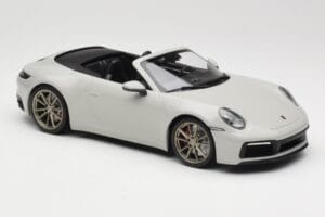 Porsche 911 992 Carrera 4S Cabriolet Grau Minichamps 1:18 155067335 Druckguss — Bild 4 von 6