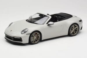 Porsche 911 992 Carrera 4S Cabriolet Grau Minichamps 1:18 155067335 Druckguss
