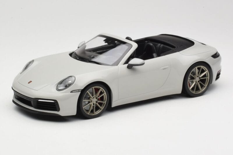 Porsche 911 992 Carrera 4S Cabriolet Grau Minichamps 1:18 155067335 Druckguss