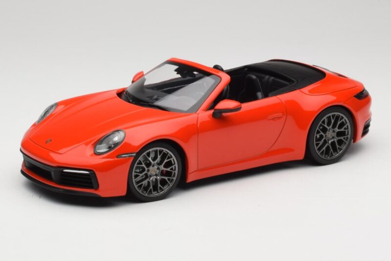 Porsche 911 992 Carrera 4S Cabriolet Orange Minichamps 1:18 155067334 Druckguss