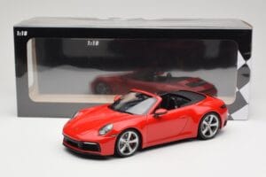 Porsche 911 992 Carrera 4S Cabriolet Rot Minichamps 1:18 155067331 Druckguss — Bild 6 von 6