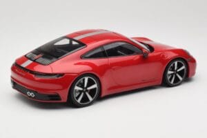 Porsche 911 992 Carrera 4S Carmine Red Minichamps 1:18 155067326 Druckguss — Bild 2 von 6