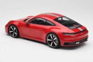 Porsche 911 992 Carrera 4S Carmine Red Minichamps 1:18 155067326 Druckguss — Bild 5 von 6