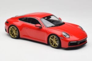 Porsche 911 992 Carrera 4S Guards Rot & Goldene Räder Minichamps 1:18 153067328 Druckguss — Bild 4 von 6