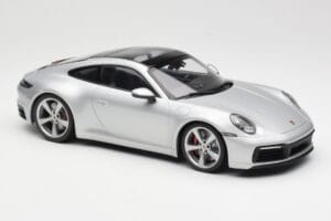 Porsche 911 992 Carrera 4S Silber Minichamps 1:18 155067322 Druckguss — Bild 4 von 6