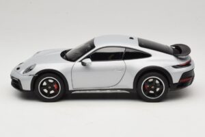 Porsche 911 992 Dakar Ice Grey Metallic Norev 1:18 187242 Druckguss — Bild 4 von 8