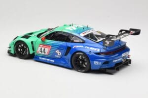 Porsche 911 992 GT3 R Falken #44 D. Eriksson / T. Heinemann 24 Hours of Nurburgring 2023 Minichamps 1:18 113236344 Druckguss — Bild 7 von 8