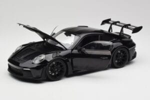 Porsche 911 992 GT3 RS Schwarz & Schwarz Felgen Concept Minichamps 1:18 911992003 Druckguss — Bild 2 von 8