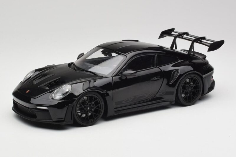 Porsche 911 992 GT3 RS Schwarz & Schwarz Felgen Concept Minichamps 1:18 911992003 Druckguss