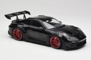 Porsche 911 992 GT3 RS Schwarz & Rote Räder & Schwarzes Dekor Minichamps 1:18 153062240 Druckguss — Bild 4 von 6