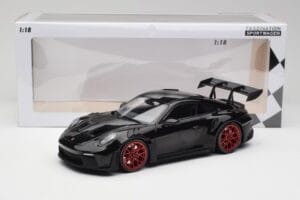 Porsche 911 992 GT3 RS Schwarz & Rote Räder & Schwarzes Dekor Minichamps 1:18 153062240 Druckguss — Bild 6 von 6