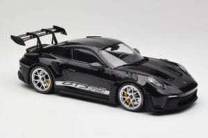 Porsche 911 992 GT3 RS Schwarz Mit Silbernen Felgen Minichamps 1:18 155062231 Druckguss — Bild 4 von 6