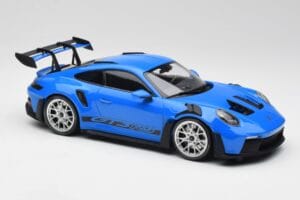 Porsche 911 992 GT3 RS Blau & Silberne Räder & Schwarzes Dekor Minichamps 1:18 153062234 Druckguss — Bild 4 von 6