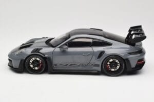 Porsche 911 992 GT3 RS Crayon Weissach Package & Black Wheels Minichamps 1:18 110062024 Druckguss — Bild 4 von 8