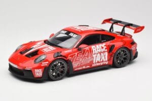 Porsche 911 992 GT3 RS Getspeed Race Taxi Guards Red Minichamps 1:18 110062040 Druckguss