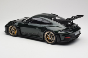 Porsche 911 992 GT3 RS Jet Green Metallic Black Norev 1:12 127532 Druckguss — Bild 5 von 6