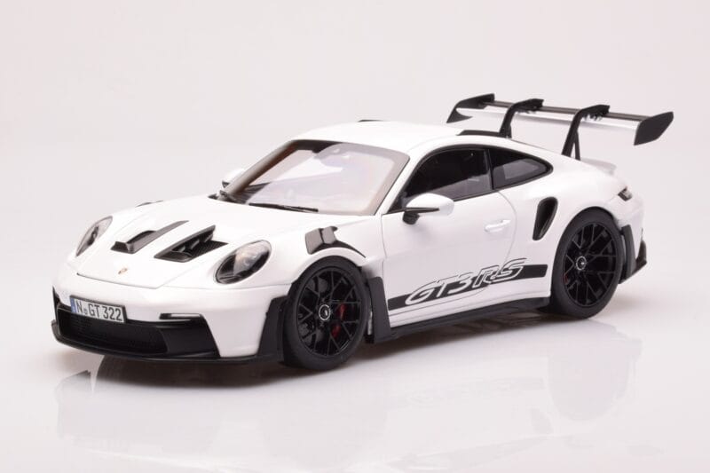 Porsche 911 992 GT3 RS Weiß Norev 1:18 187361 Druckguss
